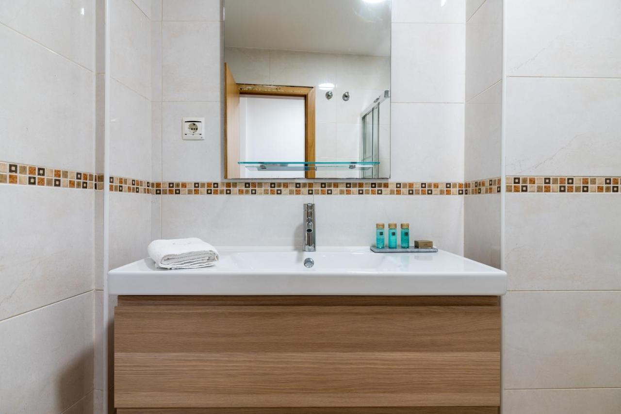 Iloftmalaga Carreteria - Puerta De Antequera Apartment Exterior photo